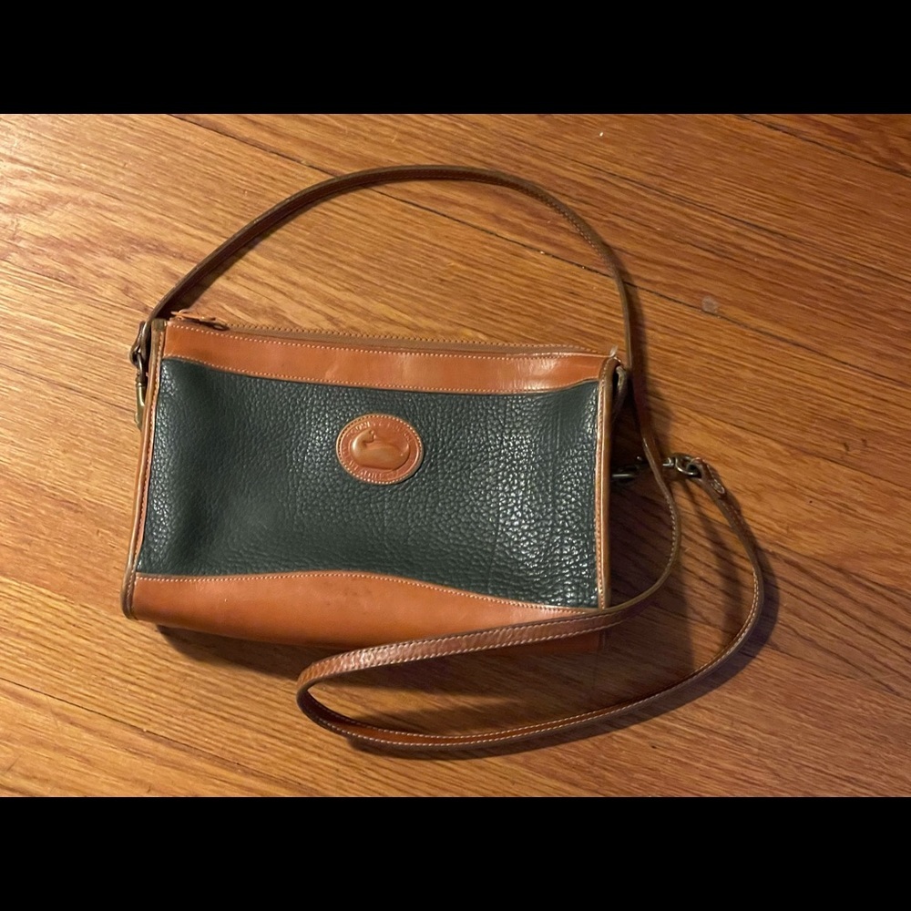 Vintage Dooney & Bourke purse. Green.